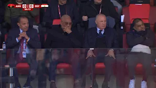 هاني أبو ريدة يدعم منتخب مصر في مباراة أنجولا من المدرجات