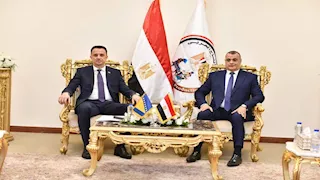 وزير الدولة للإنتاج الحربي ووزير الطاقة والتعدين البوسني يناقشان سبل التعاون خلال EDEX 2025