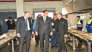 صور | النيابة العامة تجري تفتيشا لمركز إصلاح وتأهيل 15 مايو