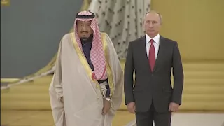 العاهل السعودي يتلقى رسالة خطية من الرئيس الروسي
