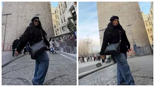 شيماء سيف تخطف الأنظار بجوار برج اسطنبول الشهير.. صور