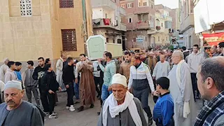  وداع "السند الأول" لنجم منتخب مصر.. كفر الشيخ تشيع جنازة عم اللاعب محمود صابر