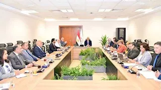 وزير الري يتابع أعمال وأنشطة هيئة المساحة ومقترحات تطويرها 