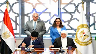 "عوض" ومحافظ القليوبية يشهدان توقيع مذكرة تفاهم بين المحافظة وشركة الهندسة CMEC