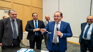 "كجوك" يشهد قرعة "تأشيرات الحج" للعاملين بوزارة المالية