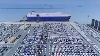 هل تتراجع أسعار السيارات الأمريكية بعد إعفائها من شرط المواصفات المصرية؟ خبير يجيب