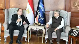 رئيس غرفة ملاحة بورسعيد يثمن قرار منح استثناءات للخطوط الطويلة لدعم الملاحة