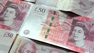 بعد استقالة رئيس وزراء بريطانيا.. الجنيه الإسترليني يتراجع مقابل الدولار