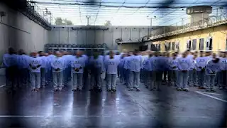 إسرائيل تفرج عن 5 أسرى فلسطينيين عبر معبر كرم أبو سالم