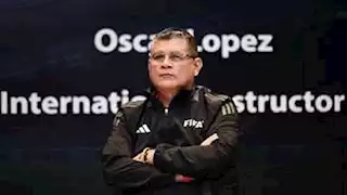 "أضاع هيبة لجنة الحكام".. ياسر عبد الرؤوف يهاجم أوسكار رويز