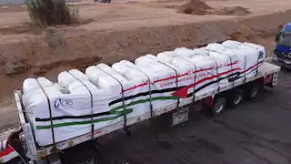 الأردن: عبور قافلة مساعدات مكونة من 25 شاحنة إلى قطاع غزة