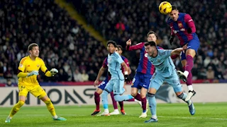 لاعب برشلونة السابق مهدد بالإيقاف بسبب معاداة المثلية.. ما القصة؟