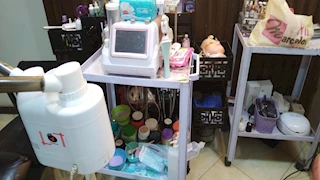 طبيبة مزيفة وأخصائي علاج طبيعي وهمي.. مخالفات صادمة بسوهاج (صور)