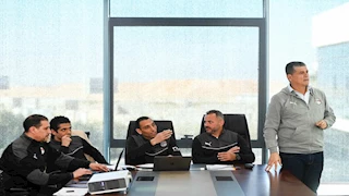 لتطوير التحكيم.. أوسكار رويز يعلن إقامة معسكر للحكام المصريين