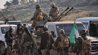 خبير سياسي: أوروبا تختبر السلطة السورية الجديدة بقمة المانحين