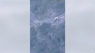 حقيقة فيديو إلقاء جثث "علويين" في الجبال خلال أحداث الساحل السوري