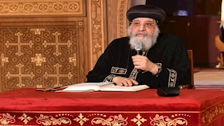 وزير التعليم يهنئ البابا تواضروس بعيد القيامة المجيد