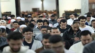 بث مباشر | نقل شعائر صلاتي العشاء والتراويح ليلة السبت 22 رمضان من الجامع الأزهر