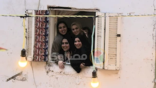 وجوه مستبشرة وقلوب فرحة.. 11 لقطات ومشاهد من إفطار المطرية