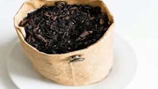 "تربة البنوك” تعويذة غريبة بسعر خيالي لجلب المال