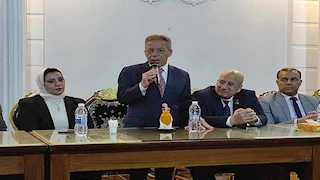 في إفطار بالبحيرة.. نقيب أطباء مصر يستعرض تطورات قانون المسؤولية الطبية (صور) 