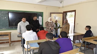 إحالة إدارة مدرستين في بني سويف للتحقيق -صور 