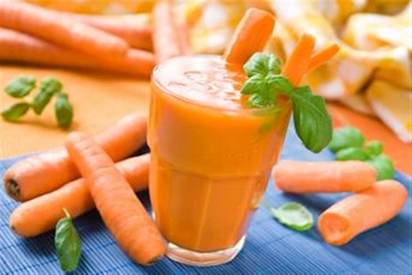 5 فوائد لتناول كوب من عصير الجزر يوميا