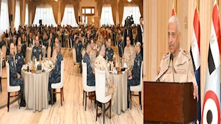 صور- وزير الدفاع يشارك مقاتلو القوات البحرية وجبة إفطار رمضان