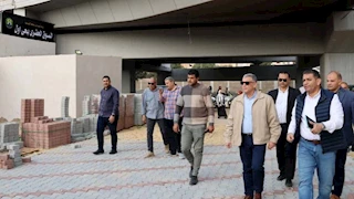 استعدادًا للافتتاح في أبريل.. محافظ الإسماعيلية يتفقد السوق الحضري بحي أول - صور