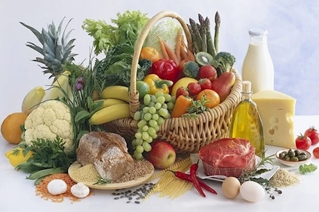 أطعمة تمنحك الشبع وتحسن مزاجك خلال صيام شهر رمضان