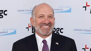 وزير التجارة الأمريكي: سيتم فرض رسوم جمركية على الأدوية خلال شهر أو شهرين