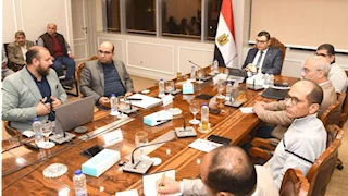 وزير الإسكان يتابع سير العمل بمشروع حدائق "تلال الفسطاط"