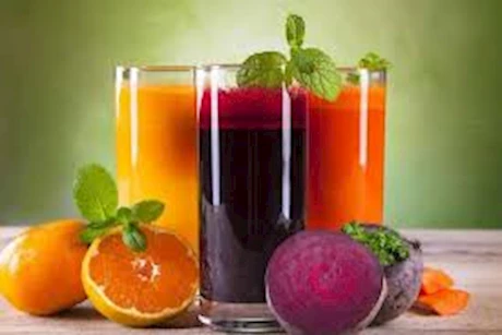 عصير الجزر والبنجر.. سرّ جديد لصحة العين أم مجرد خرافة؟