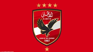 وفاة والد نجم الأهلي السابق