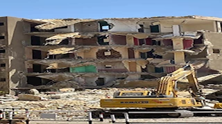 11 صورة ترصد بدء إزالة بلوكات منشأة ناصر لخطورتها الداهمة 