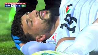 إصابة قوية لوسام أبو علي في الرأس بمباراة فلسطين والعراق (صور)