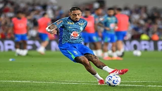 رافينيا يُرشح محمد صلاح ورباعي آخر للفوز بالكرة الذهبية