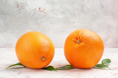 ماذا يحدث لجسمك عند تناول برتقالتين يوميًا؟