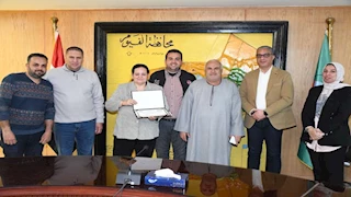 محافظ الفيوم يكرم الأمهات المثاليات بالديوان العام والوحدات المحلية - صور