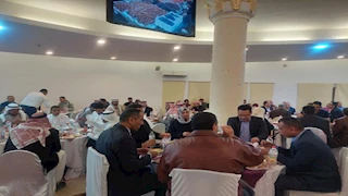 محافظ جنوب سيناء يشارك المواطنين مائدة إفطار كبرى - صور