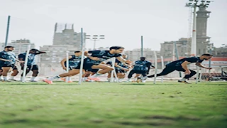 10 صور من تدريبات الزمالك قبل مواجهة سيراميكا كليوباترا فى نصف نهائي كأس مصر