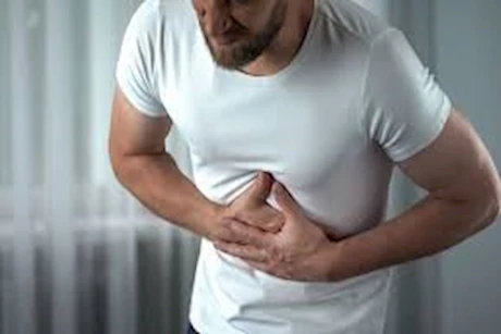 حسام موافي يوضح دور المرارة وأهميتها في الهضم