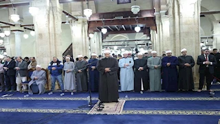 بالصور.. صلاة التَّراويح الأخيرة لشهر رمضان المبارك بالجامع الأزهر