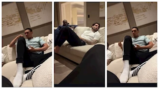 "بالبيجاما".. جلسة بيتوتية لصلاح ونجوم ليفربول في المنزل (صور)