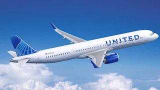 بسبب جواز سفر.. طائرة أمريكية متجهة إلى الصين تعود بعد ساعتين من الإقلاع