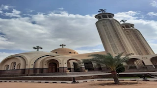 بالصور- تجهيزات دير الأنبا مكاريوس السكندري لاستقبال جسد الأنبا باخوميوس 