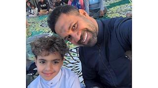 بالجلابية.. 7 صور من احتفال حسني عبد ربه بعيد الفطر