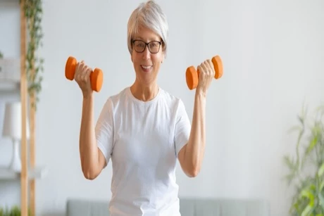 للسيدات.. 4 تمارين صباحية لحرق دهون البطن خلال رمضان