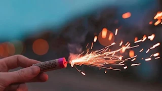 الأزهر للفتوى: يحذر من الألعاب النارية والمفرقعات..تعتبر ترويع للآمنين وتعريض لصحة الأطفال والشباب للخطر