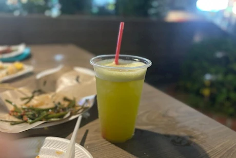 خبيرة تغذية تحذر: كسر الصيام بهذا العصير مضر لصحتك